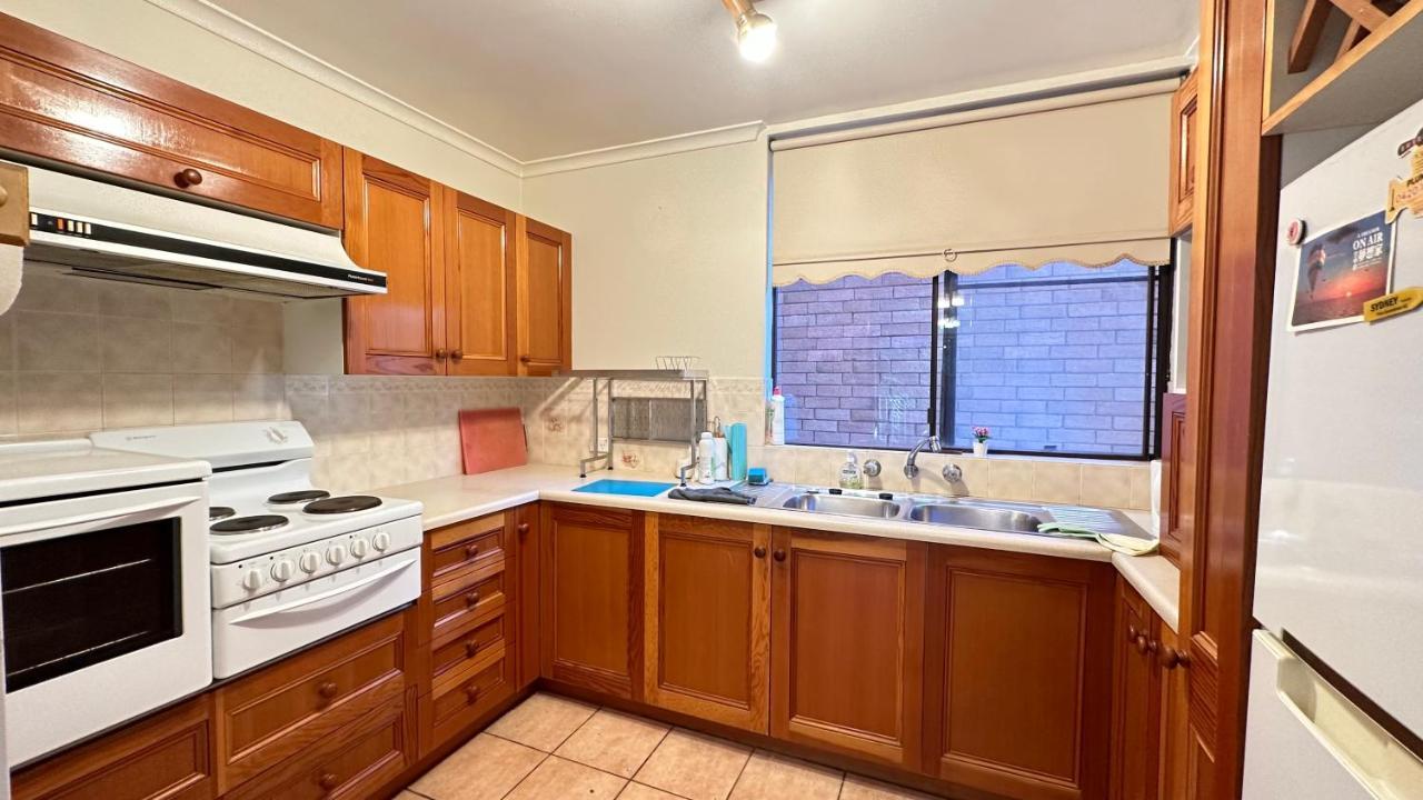 Apartment Macquarie And Metro Nearby *